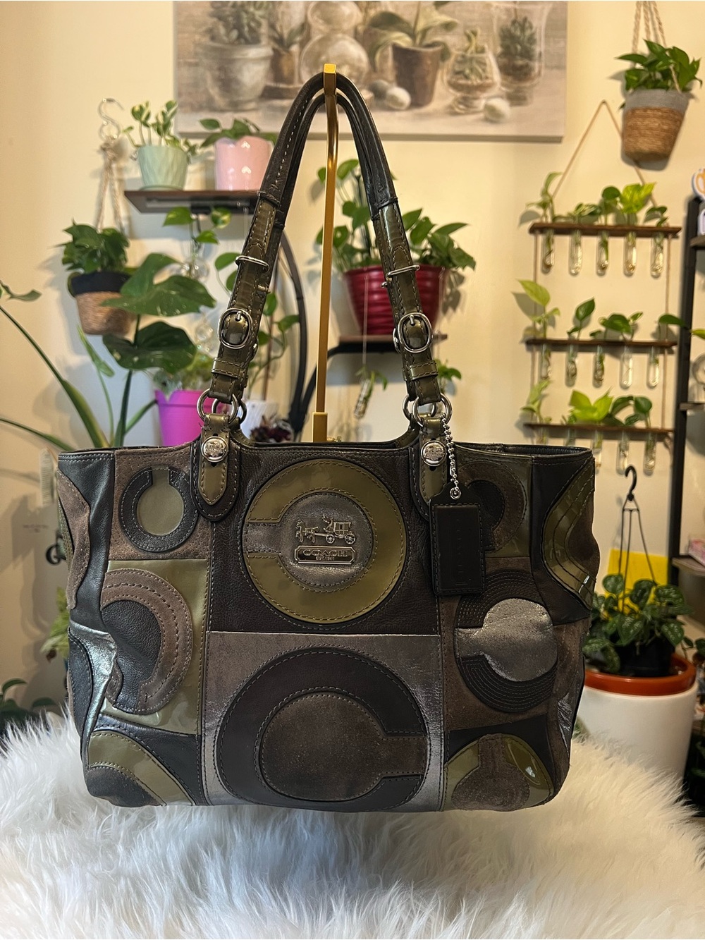 Coach Olive Multi Patchwork Circle Shoulder Tote